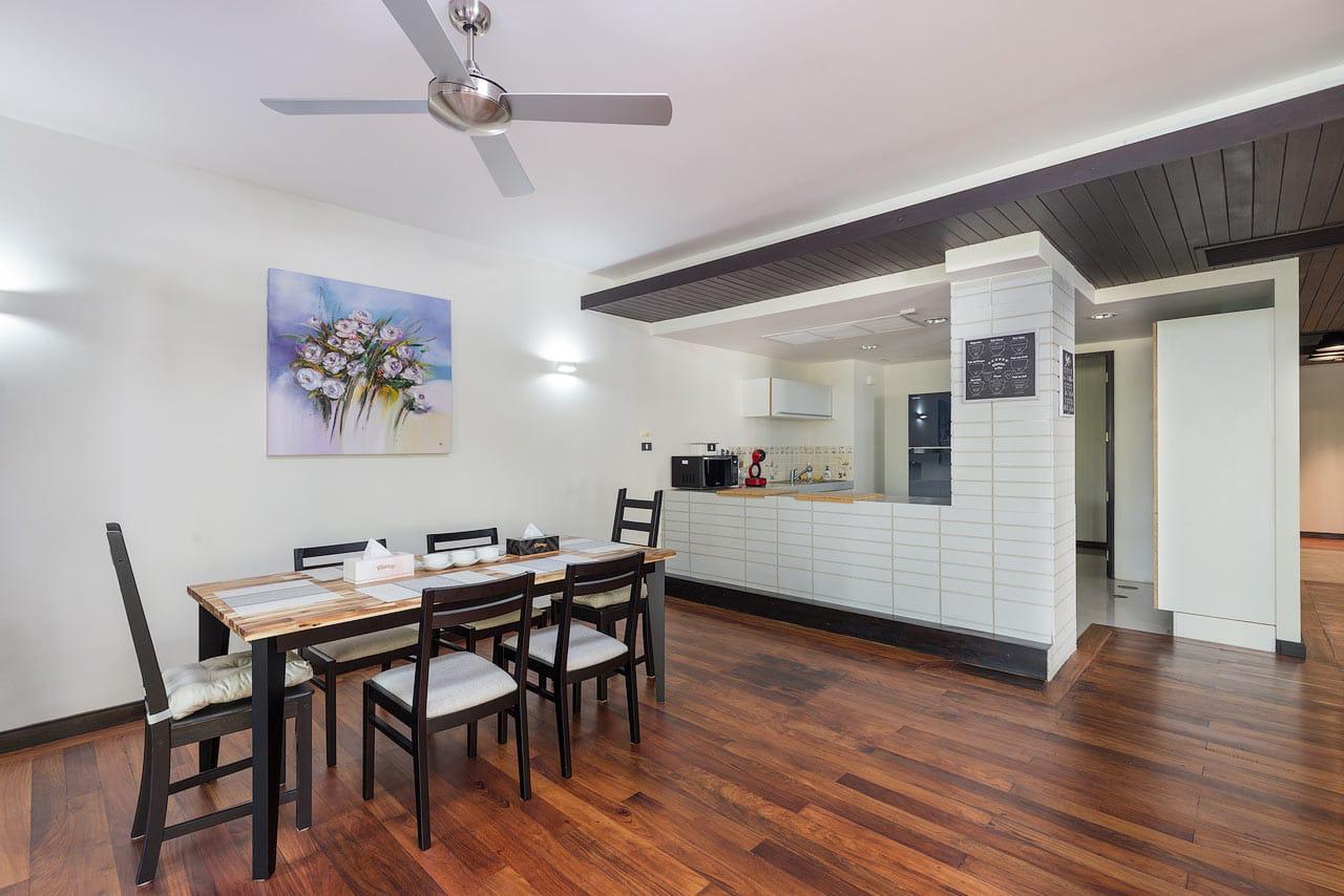 Восхитительные апартаменты с 3 спальнями и с видом на сад, не далеко от моря в проекте Чом Таван, на пляже Бангтао/Лагуна