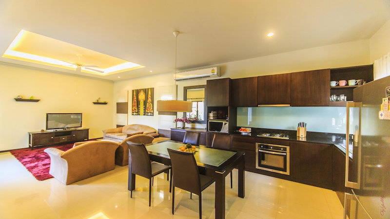 Удобная вилла с 2 спальнями и с видом на бассейн в проекте Кокянг, на пляже Найхарн