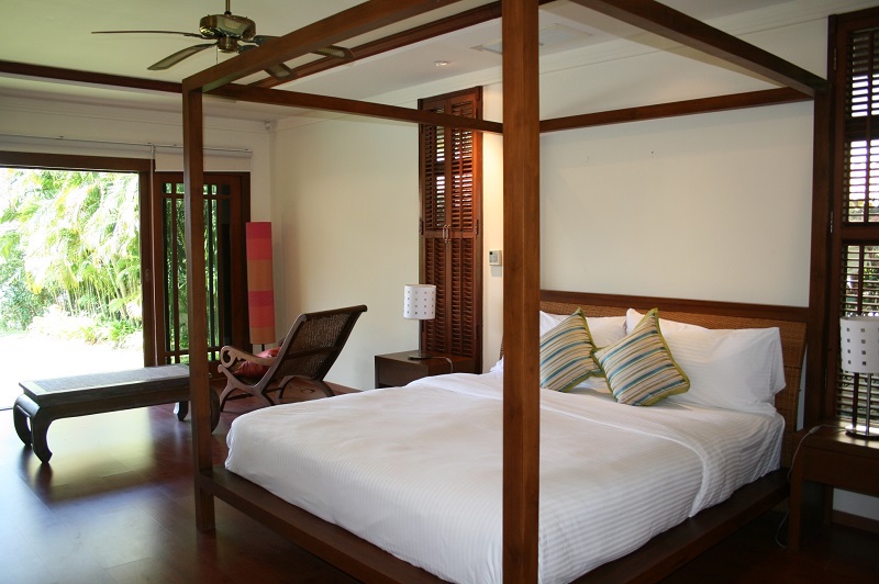 Потрясающая вилла с 4 спальнями и с видом на бассейн в проекте Лейкшор виллас, на пляже Бангтао/Лагуна