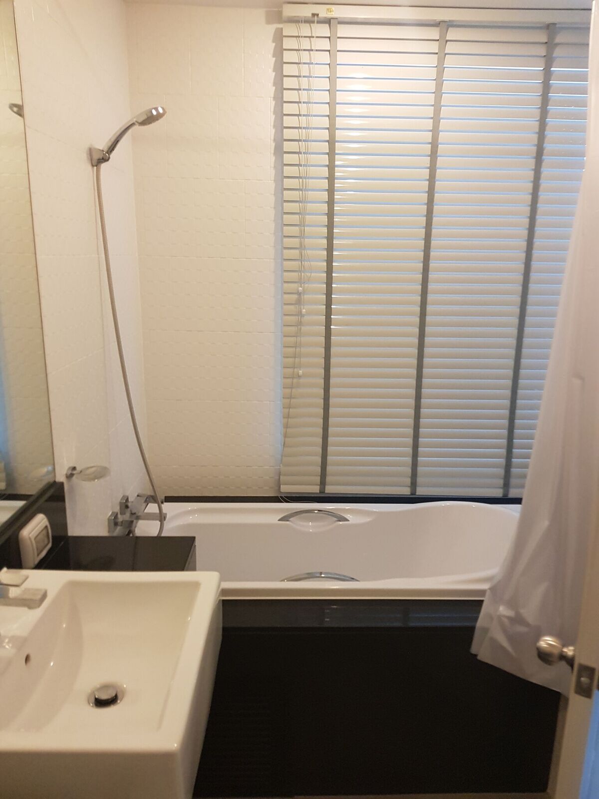 Роскошные апартаменты студия и с видом на город в проекте Карон Чик, на пляже Карон