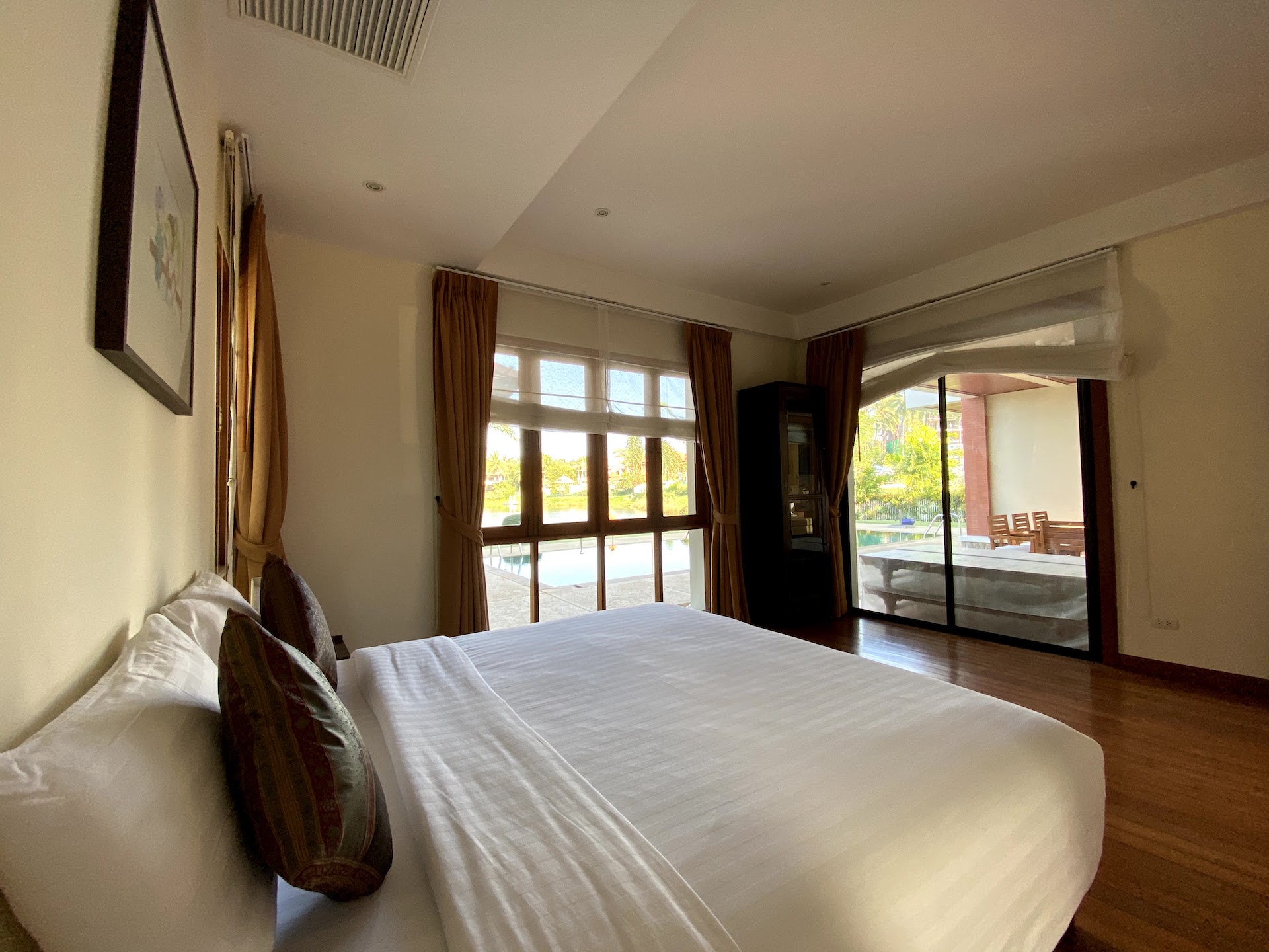 Property image - gallery 7