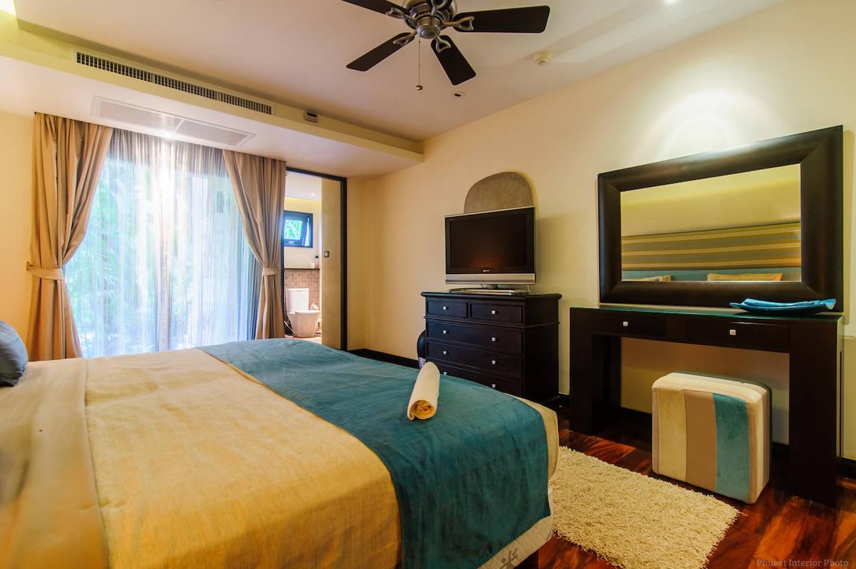 Модные апартаменты с 3 спальнями и с видом на сад, не далеко от моря в проекте Чом Таван, на пляже Бангтао/Лагуна (+ Видео обзор)