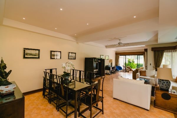 Сногсшибательная вилла с 3 спальнями и с видом на бассейн в проекте Лагуна  Фэйрвейс, на пляже Бангтао/Лагуна