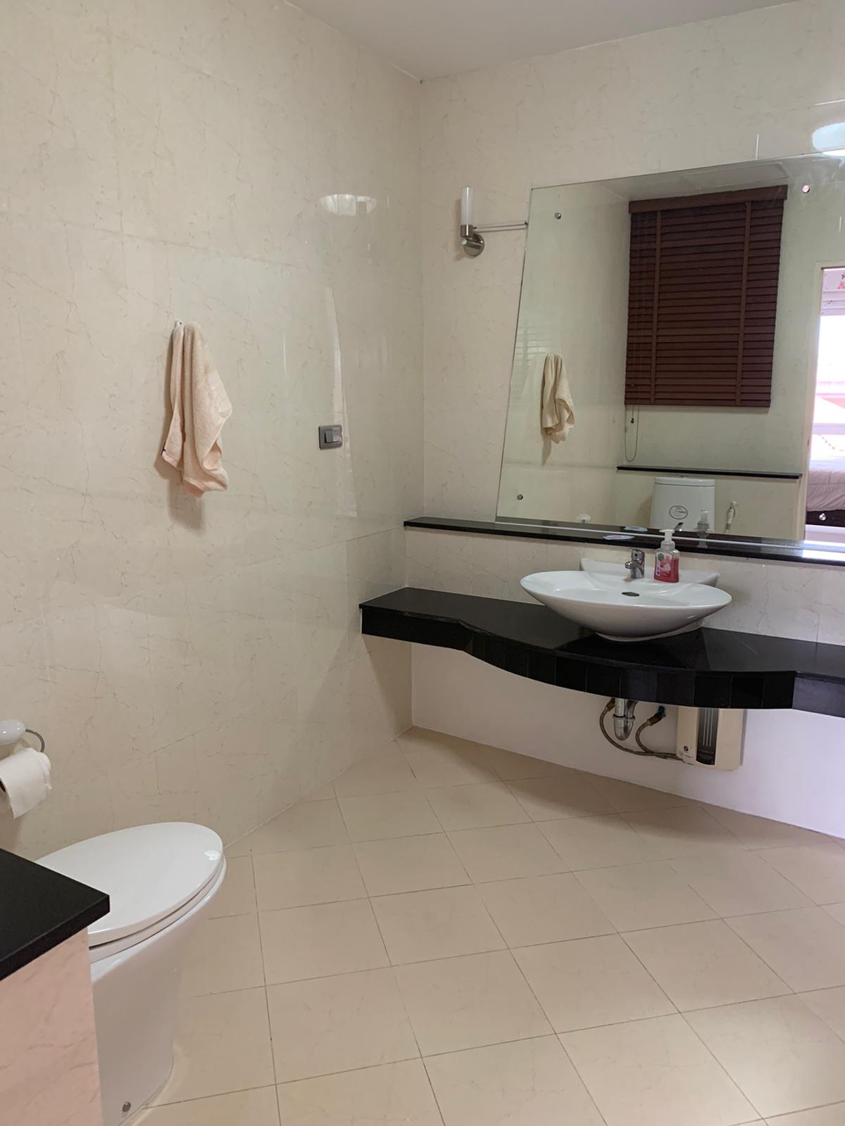 Property image - gallery 13