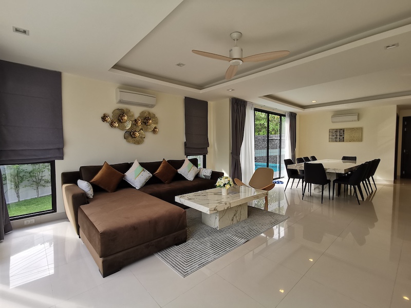 Восхитительная вилла с 5 спальнями и с видом на бассейн в проекте Лагуна Парк, на пляже Бангтао/Лагуна