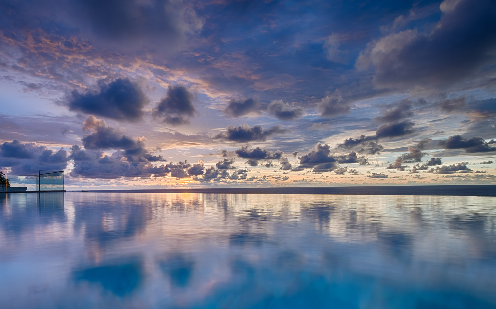 Сказочная вилла премиум класса с 4 спальнями и с видом на море в проекте Малайвана, на пляже Найтон