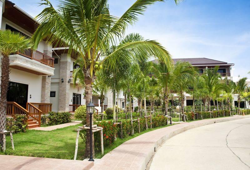 Роскошные апартаменты с 1 спальней и с видом на сад в проекте Равай Гранд Хаус, на пляже Равай