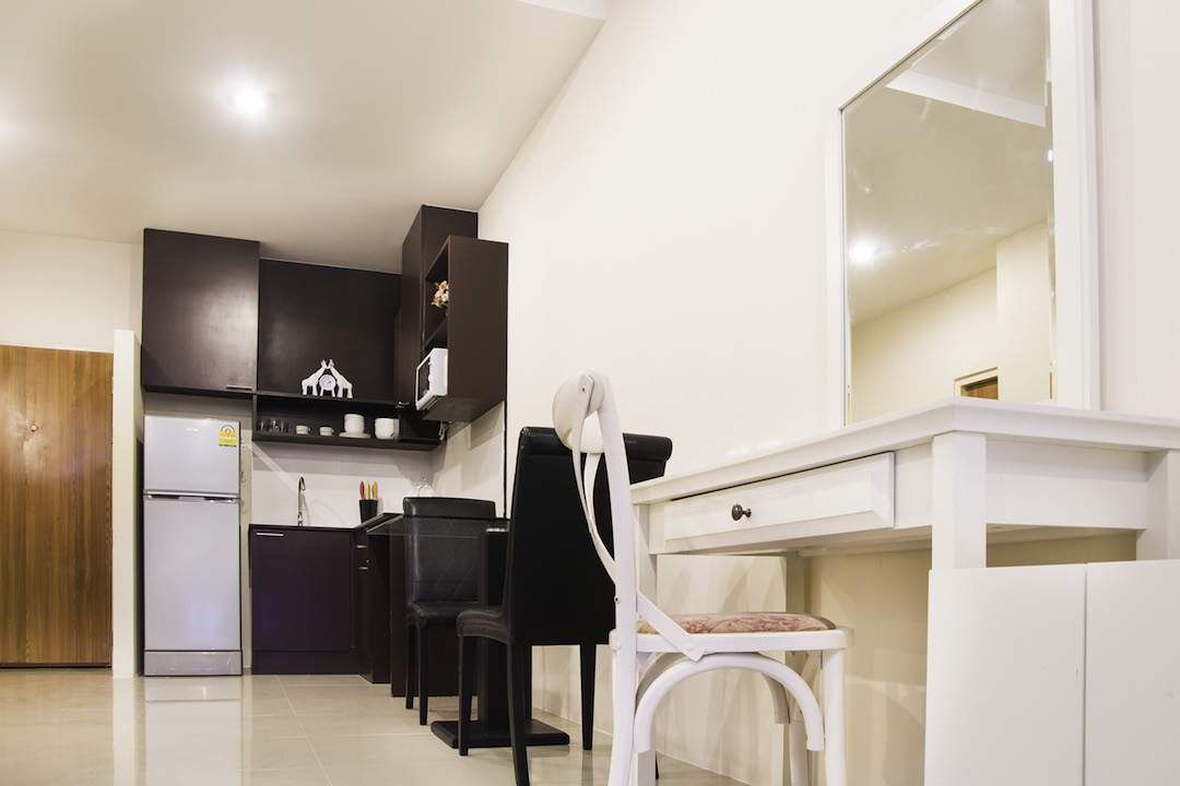 Потрясающие апартаменты студия и с видом на бассейн в проекте Карон Чик, на пляже Карон