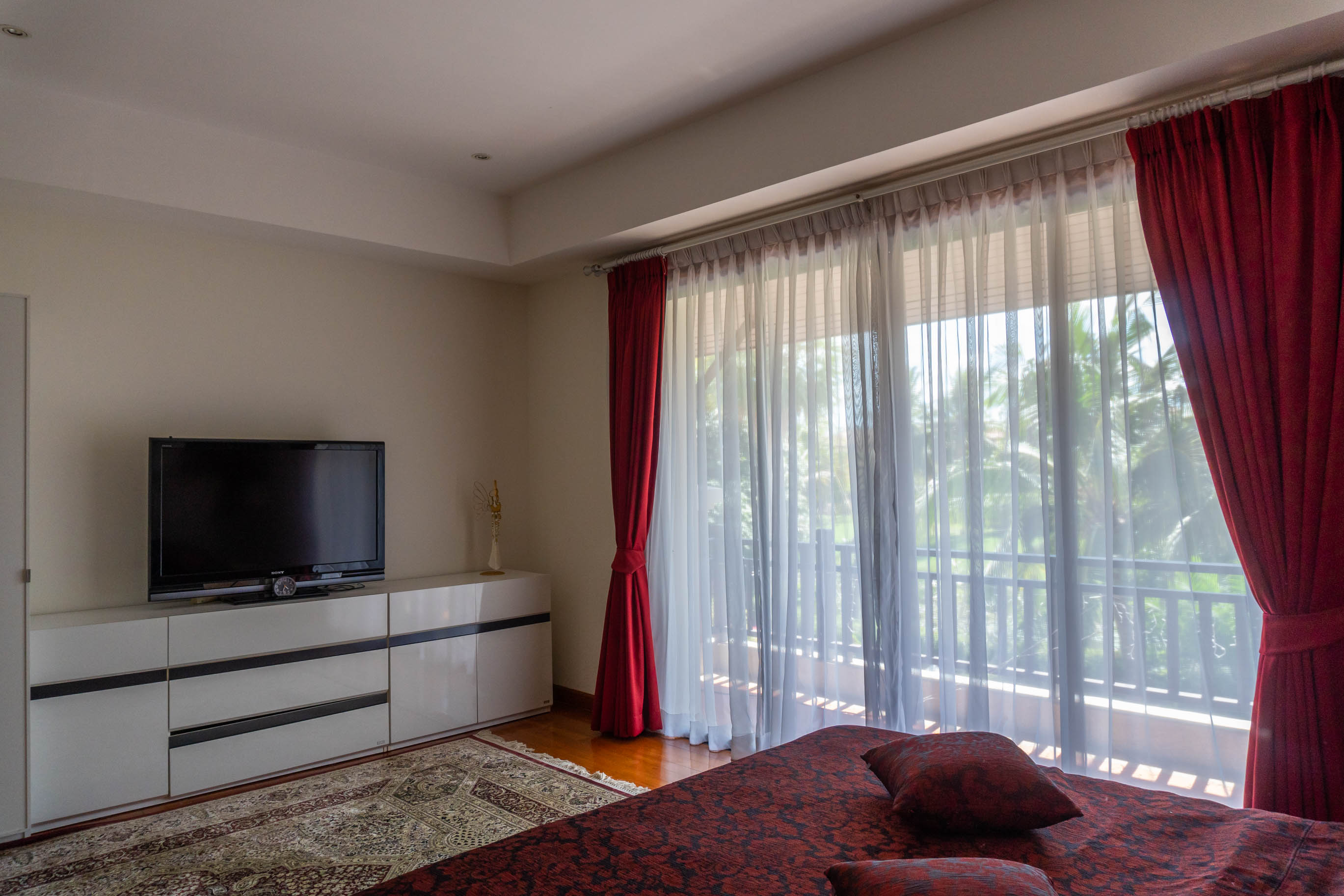 Property image - gallery 130