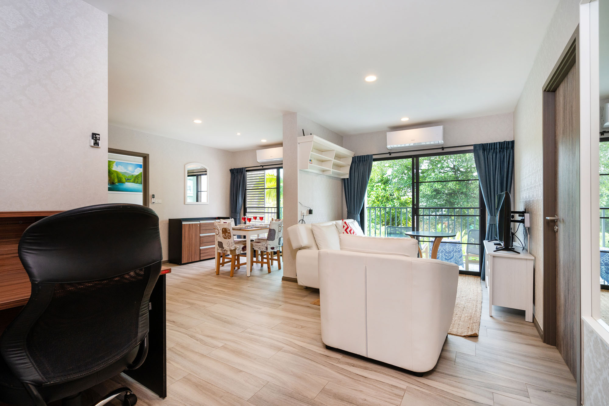 Property image - gallery 11