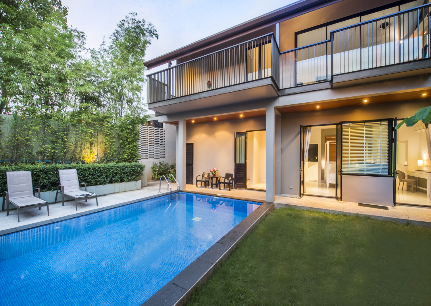 Сказочная вилла с 3 спальнями и с видом на бассейн в проекте Пхурисала, на пляже Бангтао/Лагуна