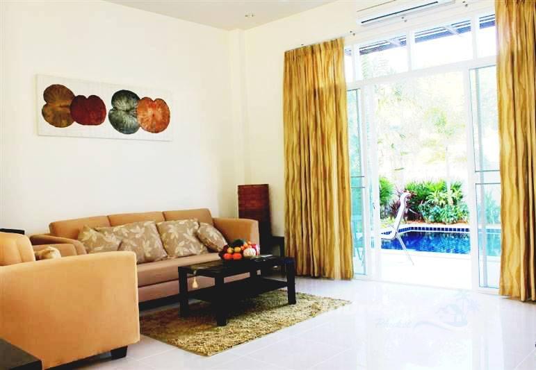 Комфортабельная вилла с 2 спальнями и с видом на сад в проекте Мед Вилладж, на пляже Равай