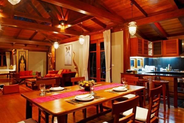 Удобная вилла с 3 спальнями и с видом на море в проекте Аяра Сурин, на пляже Сурин