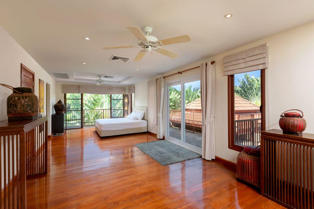 Property image - gallery 12