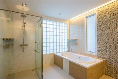 Великолепная вилла с 3 спальнями и с видом на бассейн в проекте Камала Парадайс 1, на пляже Камала 