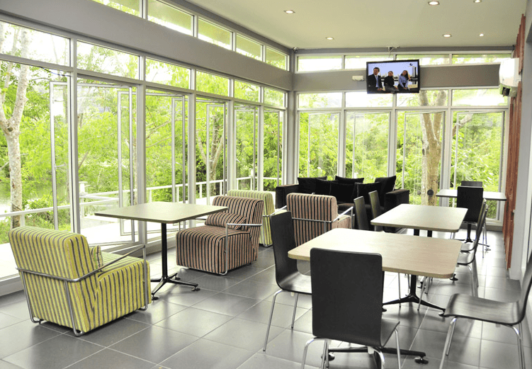 Прекрасный таунхаус с 1 спальней и с видом на озеро, на пляже Таланг