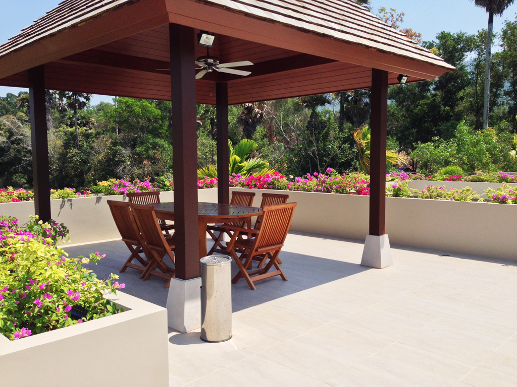 Роскошная вилла с 2 спальнями и с видом на бассейн в проекте Зе Резиденс Бангтао, на пляже Бангтао/Лагуна (+ Видео обзор)