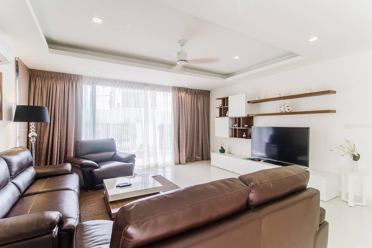 Великолепная вилла с 4 спальнями и с видом на сад в проекте Лагуна Парк, на пляже Бангтао/Лагуна