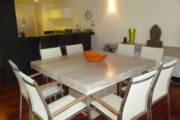 Комфортабельные апартаменты с 3 спальнями и с видом на сад, не далеко от моря в проекте Чом Таван, на пляже Бангтао/Лагуна (+ Видео обзор)