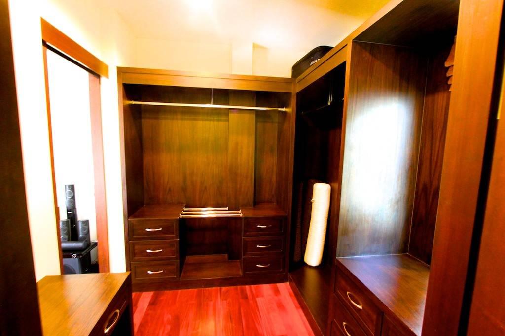 Удобная вилла с 3 спальнями и с видом на бассейн в проекте Равай Гранд Хаус, на пляже Равай