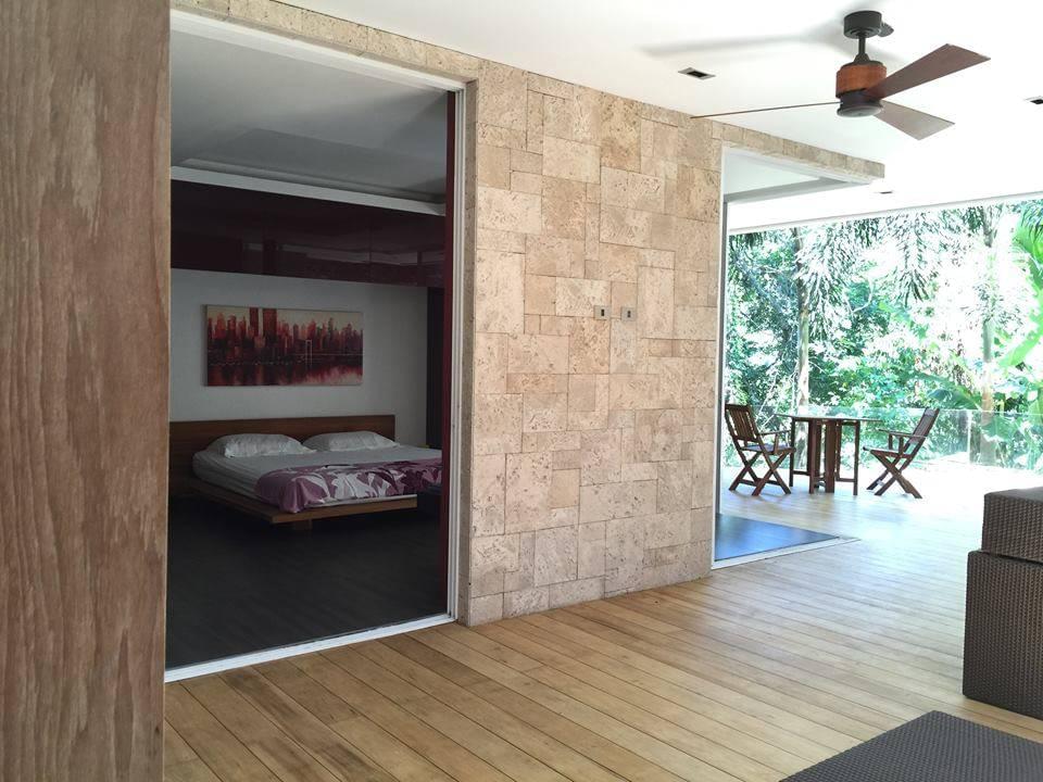 Роскошные апартаменты с 1 спальней и с видом на горы в проекте Зе Tрис резиденс, на пляже Камала 