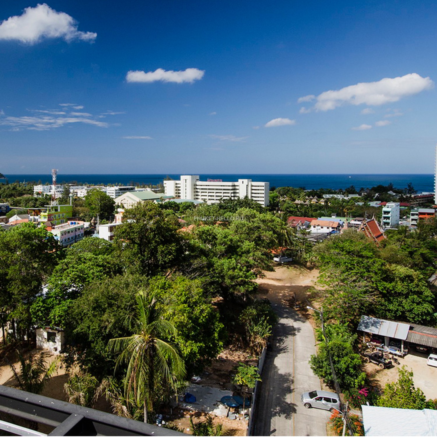 Превосходные апартаменты с 1 спальней и с видом на город в проекте Карон Чик, на пляже Карон