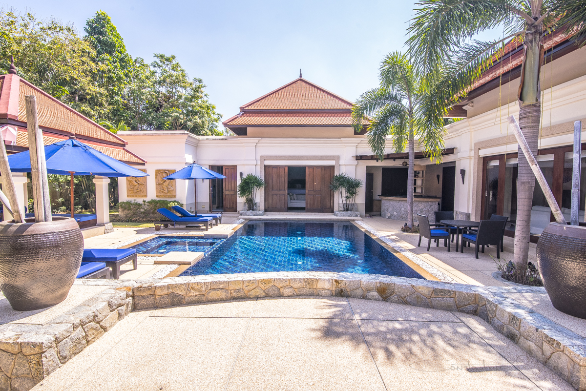 Восхитительная вилла с 5 спальнями и с видом на бассейн в проекте Сайтан, на пляже Бангтао/Лагуна (+ Видео обзор)