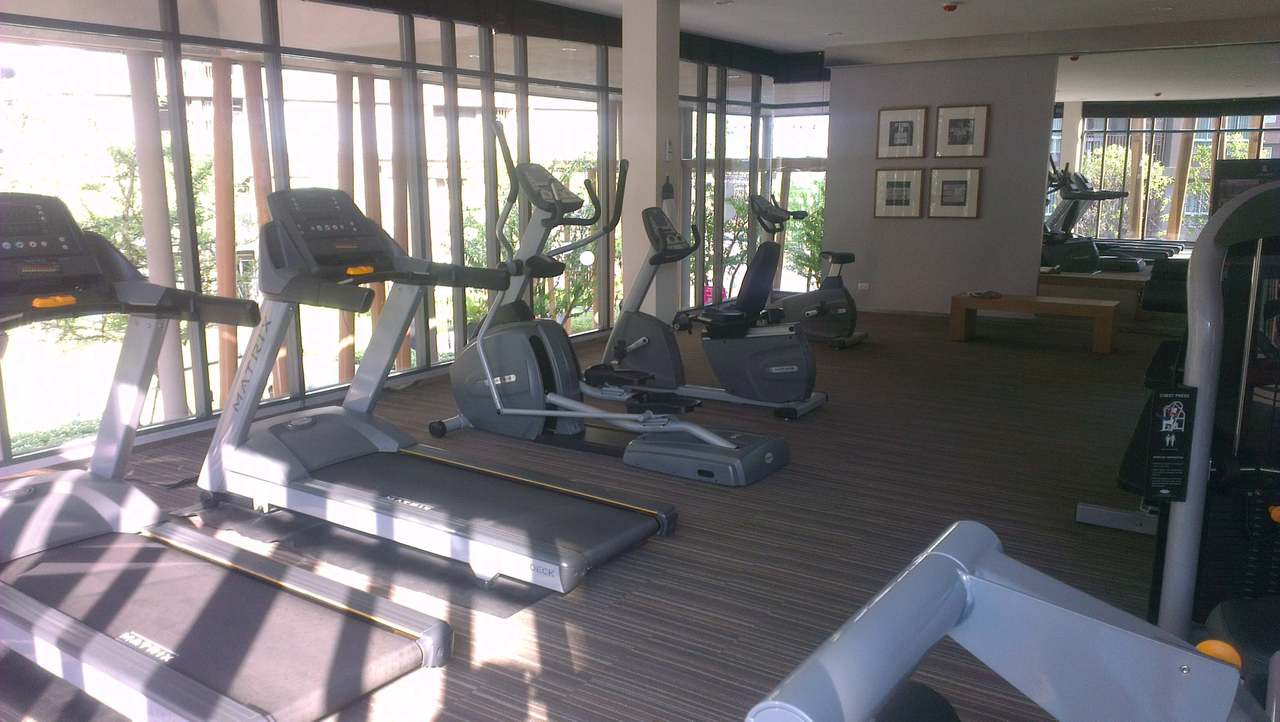 Потрясающие апартаменты студия и с видом на город в проекте Ката Озон, на пляже Ката