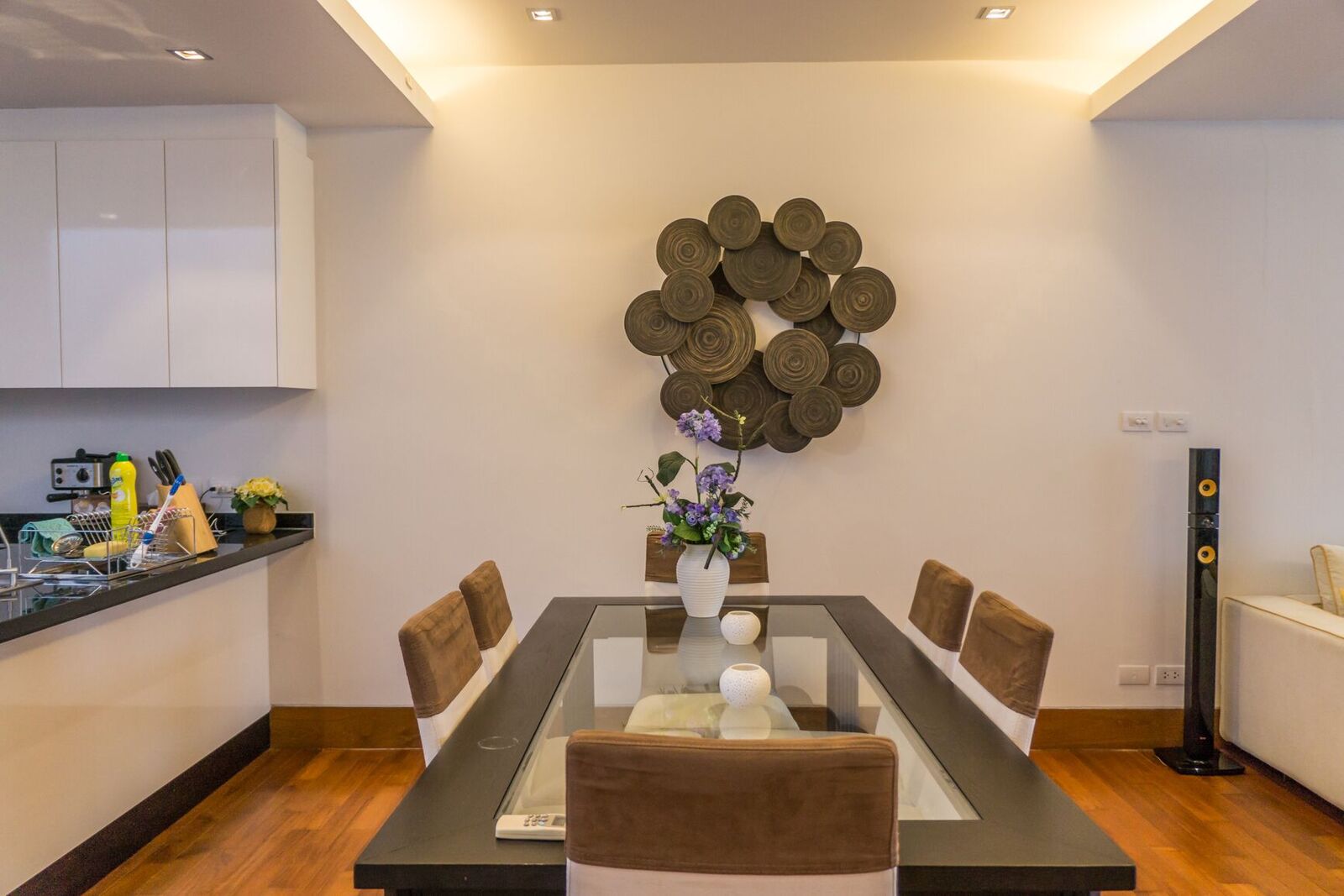 Удобный пентхауз с 1 спальней и с видом на бассейн, не далеко от моря в проекте Перл оф Найтон, на пляже Найтон (+ Видео обзор)