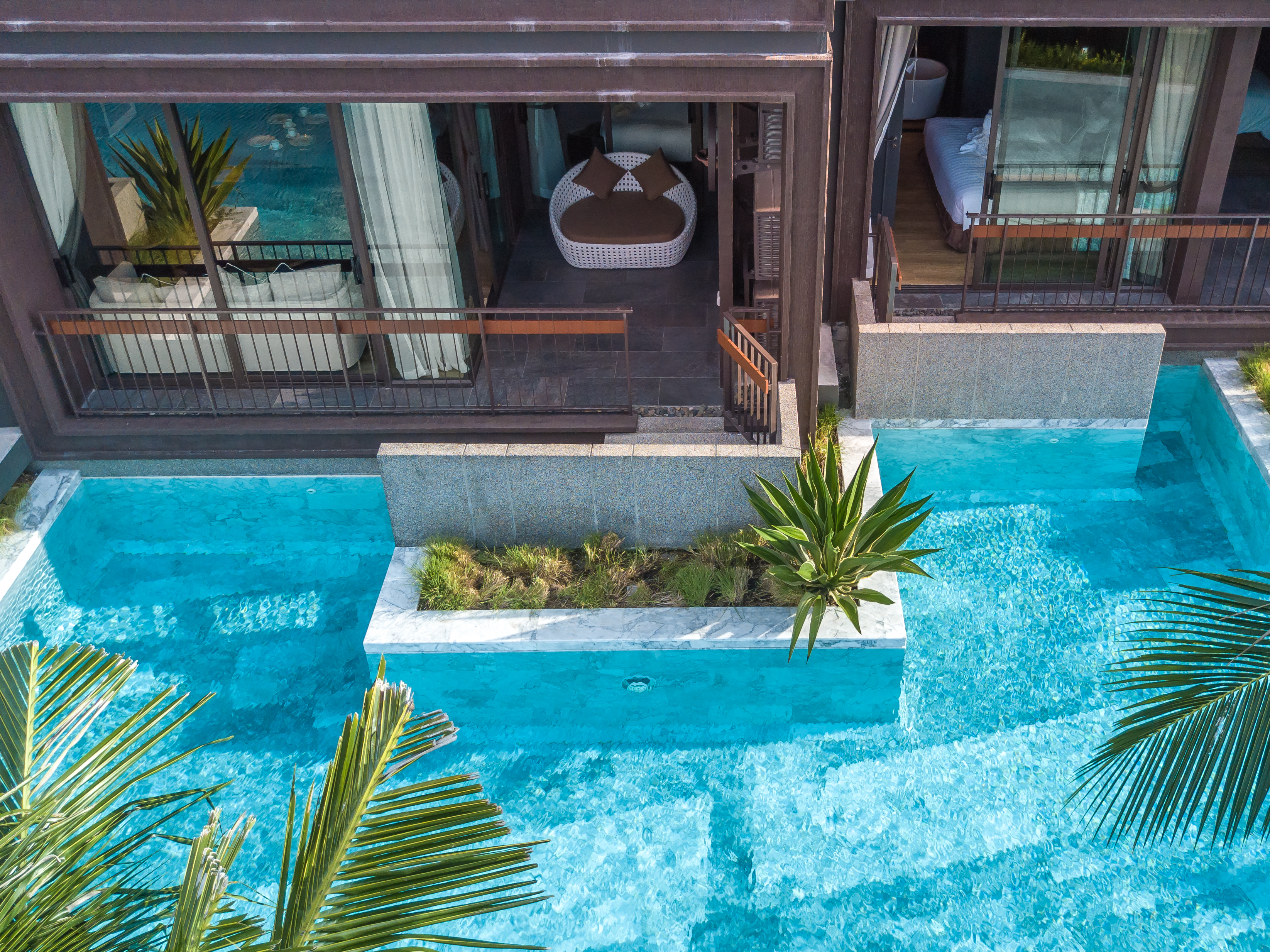 Сногсшибательные апартаменты с 2 спальнями и с видом на бассейн в проекте Сатурдэйс, на пляже Равай