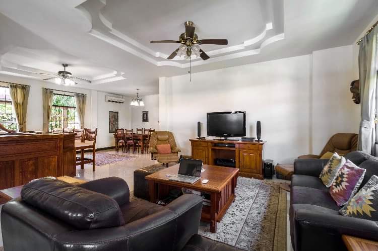 Property image - gallery 9