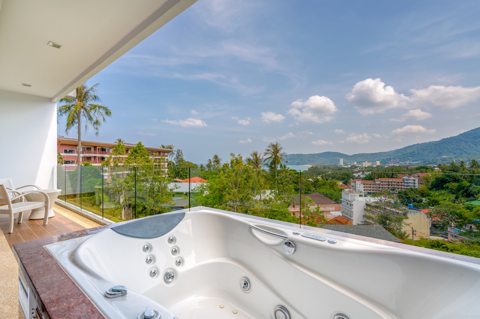 Property image - gallery 11