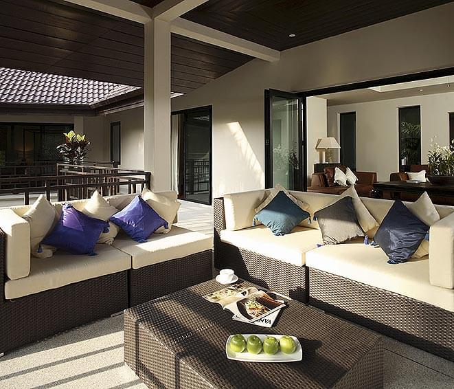 Модная вилла с 5 спальнями и с видом на бассейн в проекте Зе Виллас, на пляже Найхарн