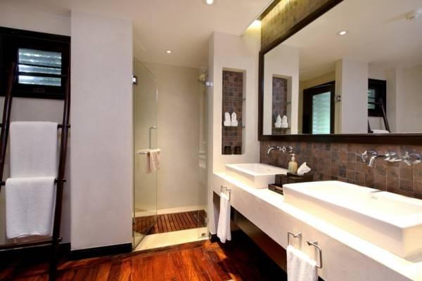 Потрясающие апартаменты с 3 спальнями и с видом на сад, не далеко от моря в проекте Чом Таван, на пляже Бангтао/Лагуна (+ Видео обзор)