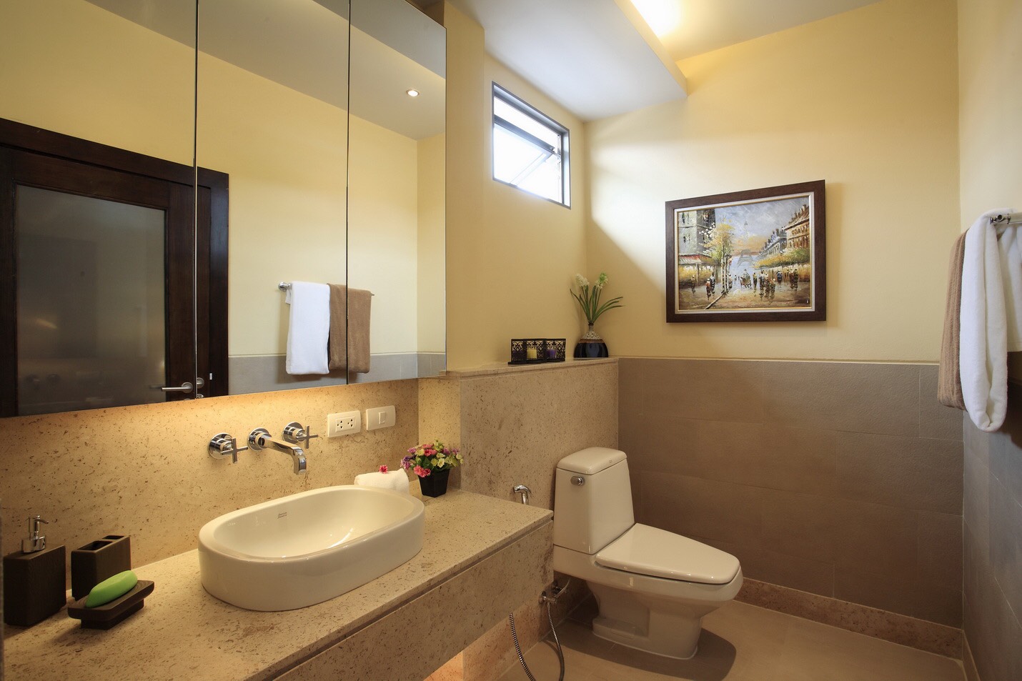 Property image - gallery 8