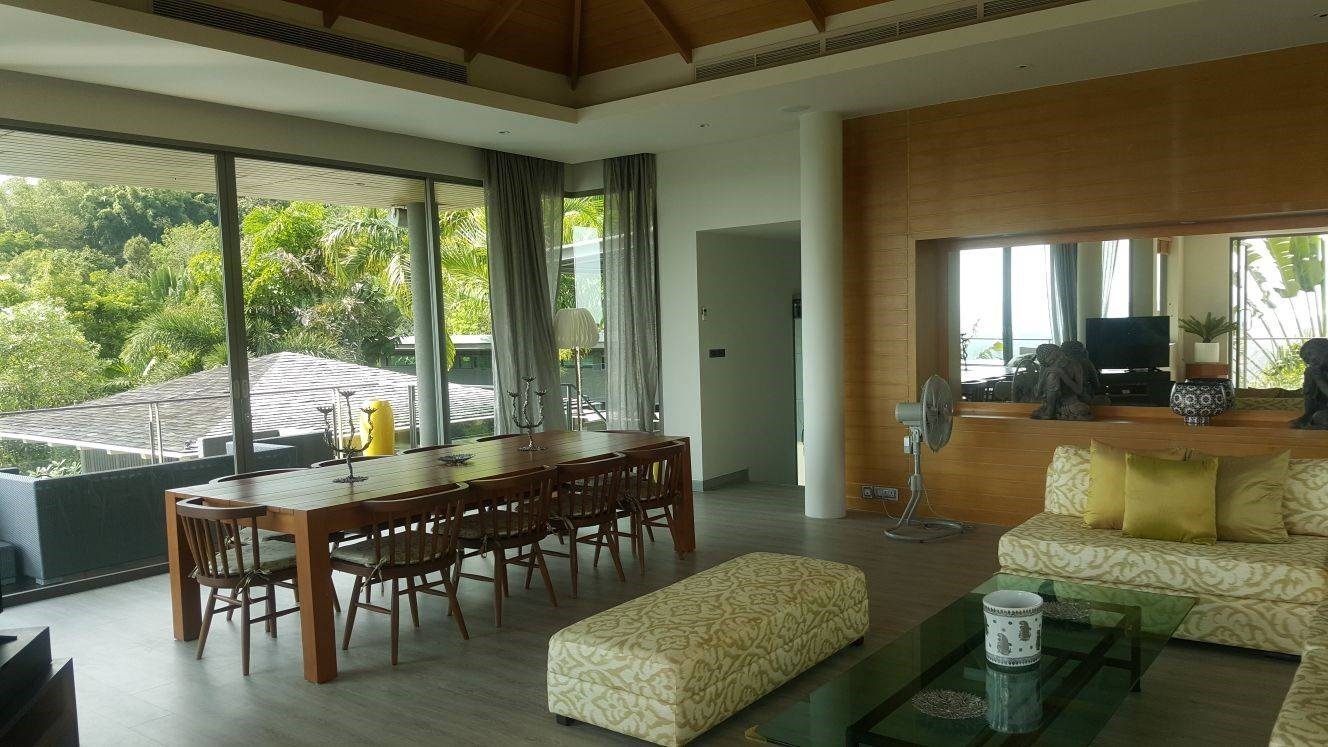 Удобная вилла с 4 спальнями и с видом на море в проекте Ля Колин, на пляже Лаян 