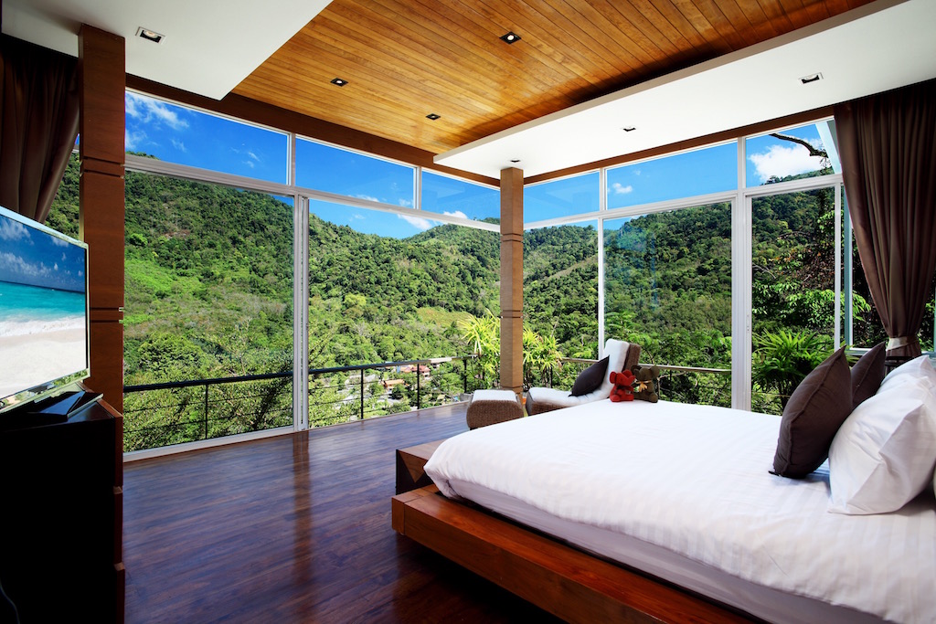 Превосходные апартаменты с 3 спальнями и с видом на горы в проекте Зе Tрис резиденс, на пляже Камала 