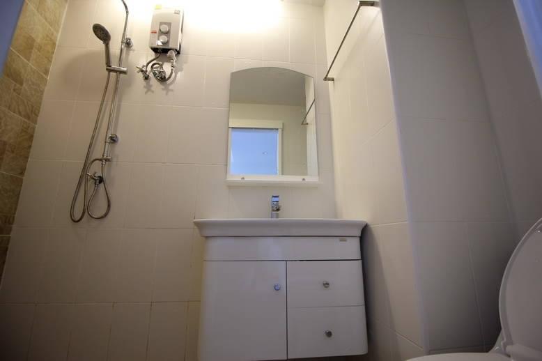 Потрясающие апартаменты с 1 спальней и с видом на горы, на пляже Чалонг