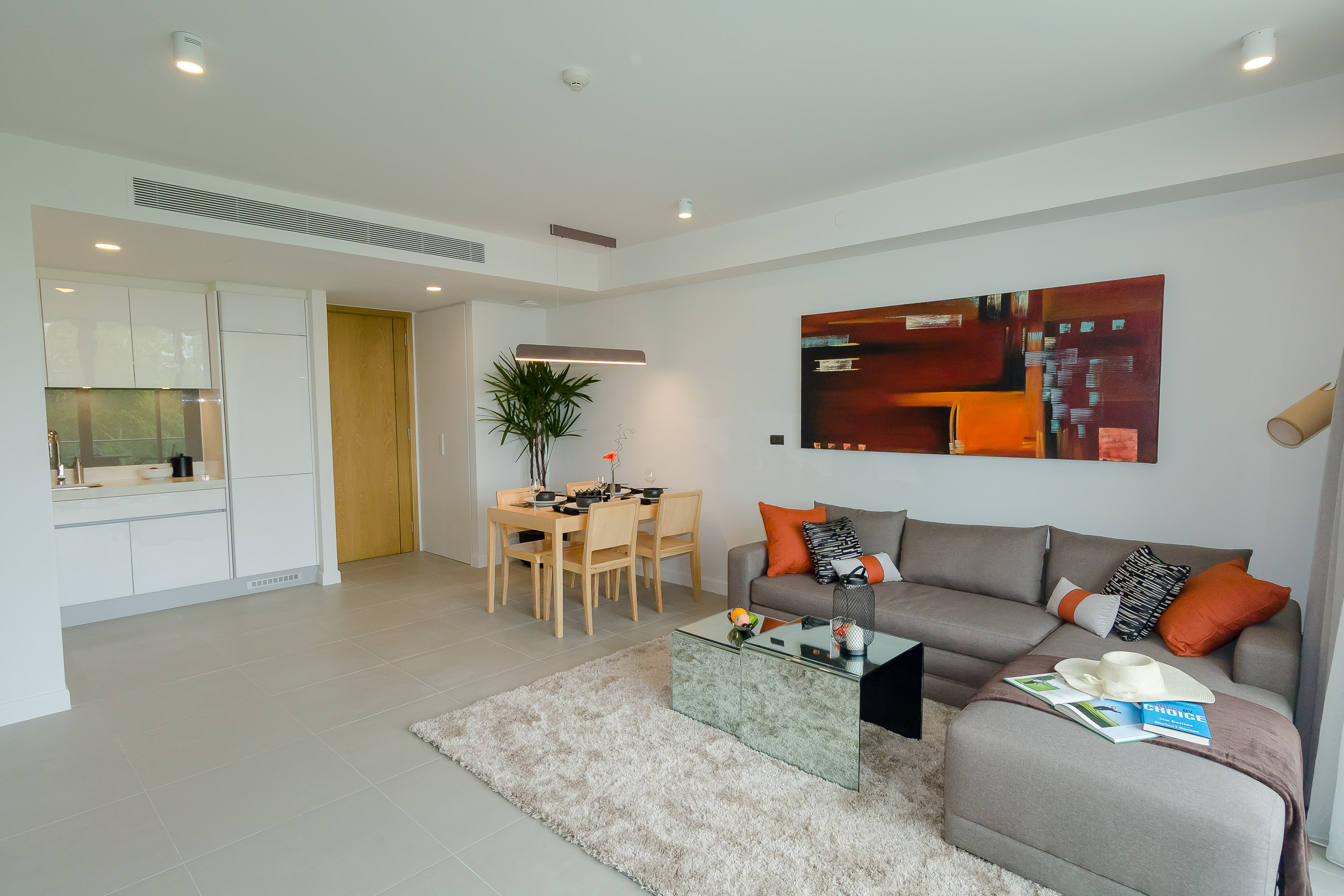 Cтильные апартаменты с 2 спальнями и с видом на город в проекте Оушен Стоун, на пляже Бангтао/Лагуна