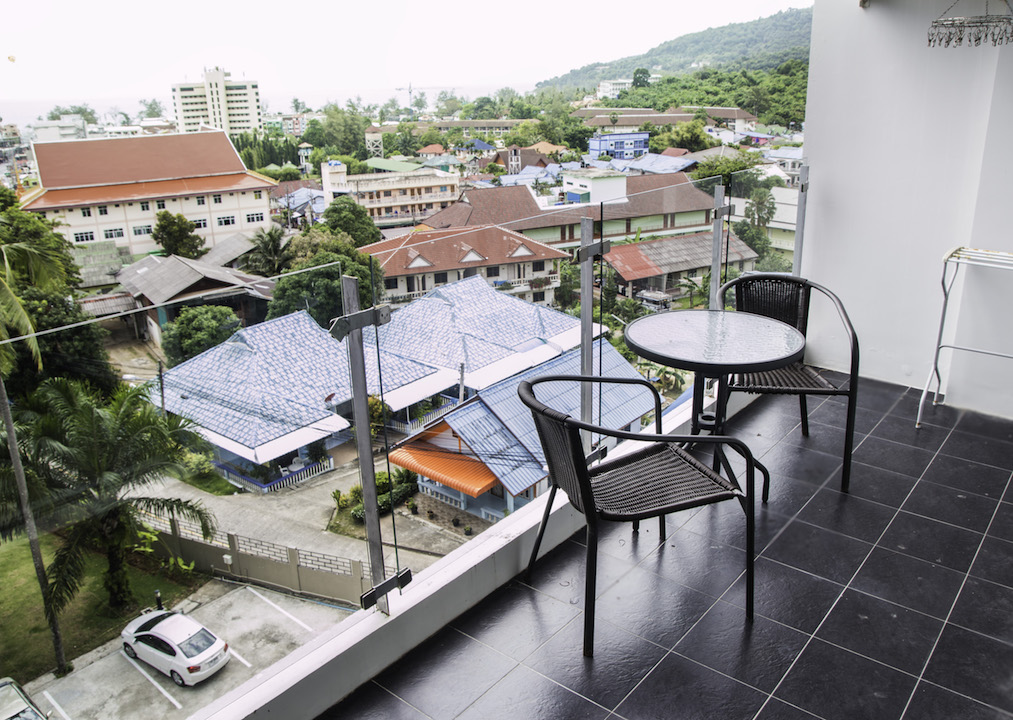 Потрясающие апартаменты студия и с видом на бассейн в проекте Карон Чик, на пляже Карон