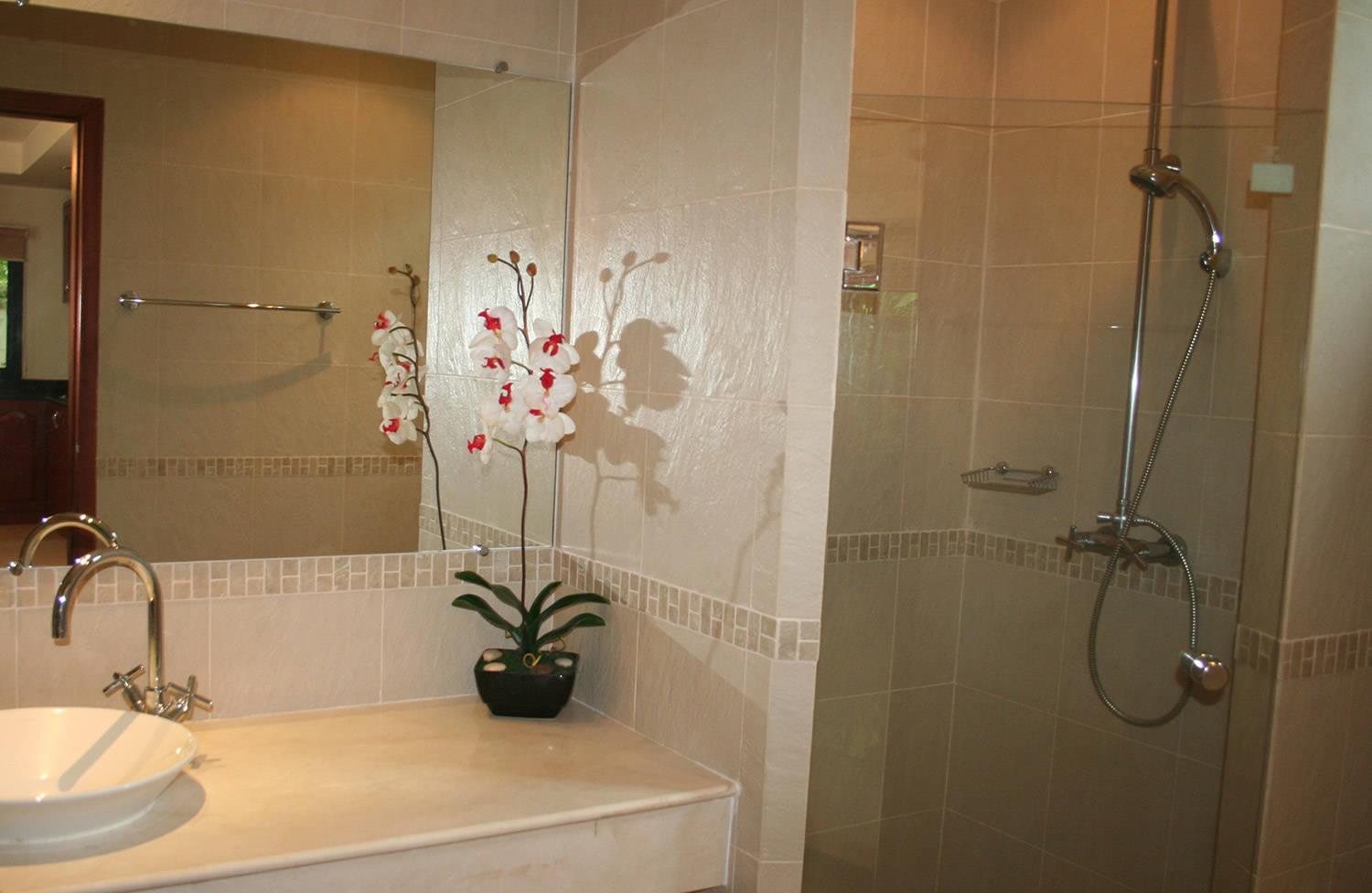 Property image - gallery 13