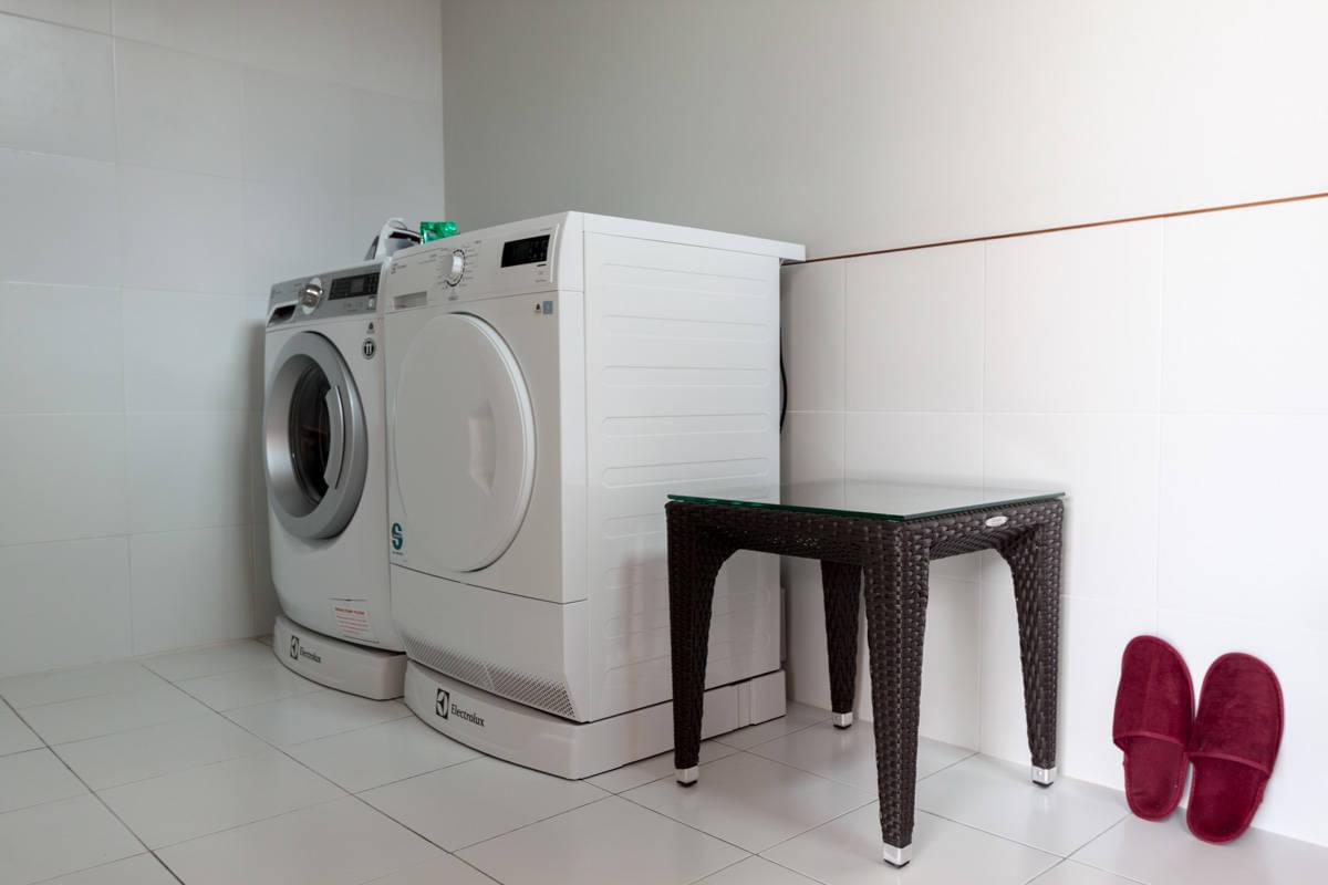 Шикарная вилла с 2 спальнями и с видом на бассейн в проекте Модерн Зен, на пляже Найхарн