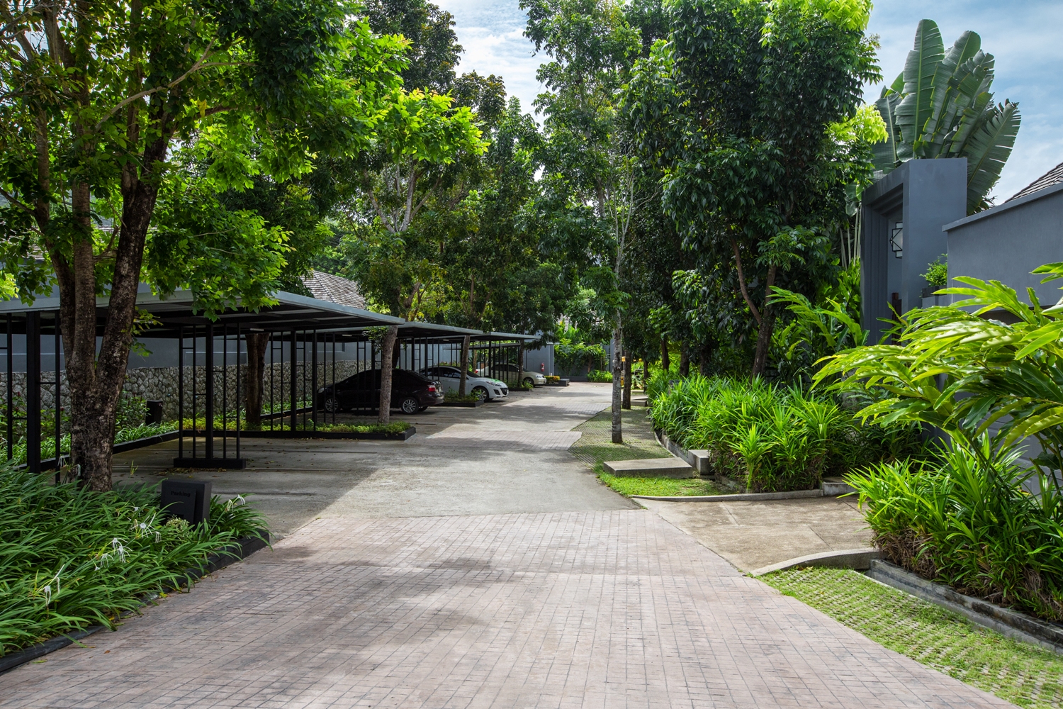 Великолепная вилла с 3 спальнями и с видом на бассейн в проекте Сайюань Естейт, на пляже Равай