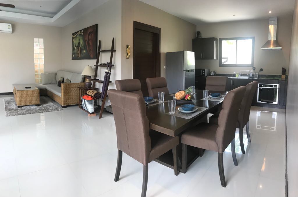 Комфортабельная вилла с 2 спальнями и с видом на сад в проекте Кокянг, на пляже Найхарн