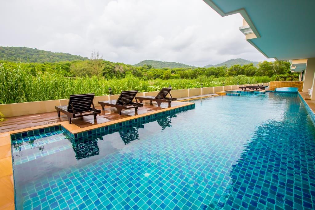 Сказочные апартаменты с 2 спальнями и с видом на горы в проекте Лаго, на пляже Найхарн