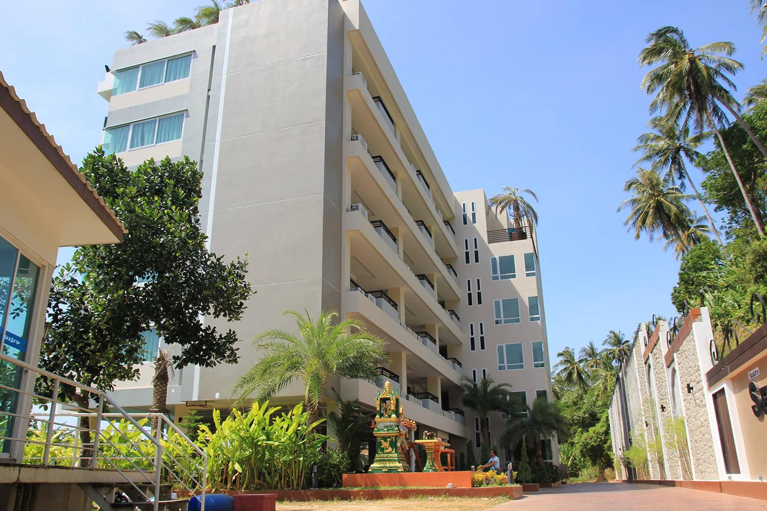 Сногсшибательные апартаменты с 2 спальнями и с видом на бассейн в проекте Си энд Cкай, на пляже Карон