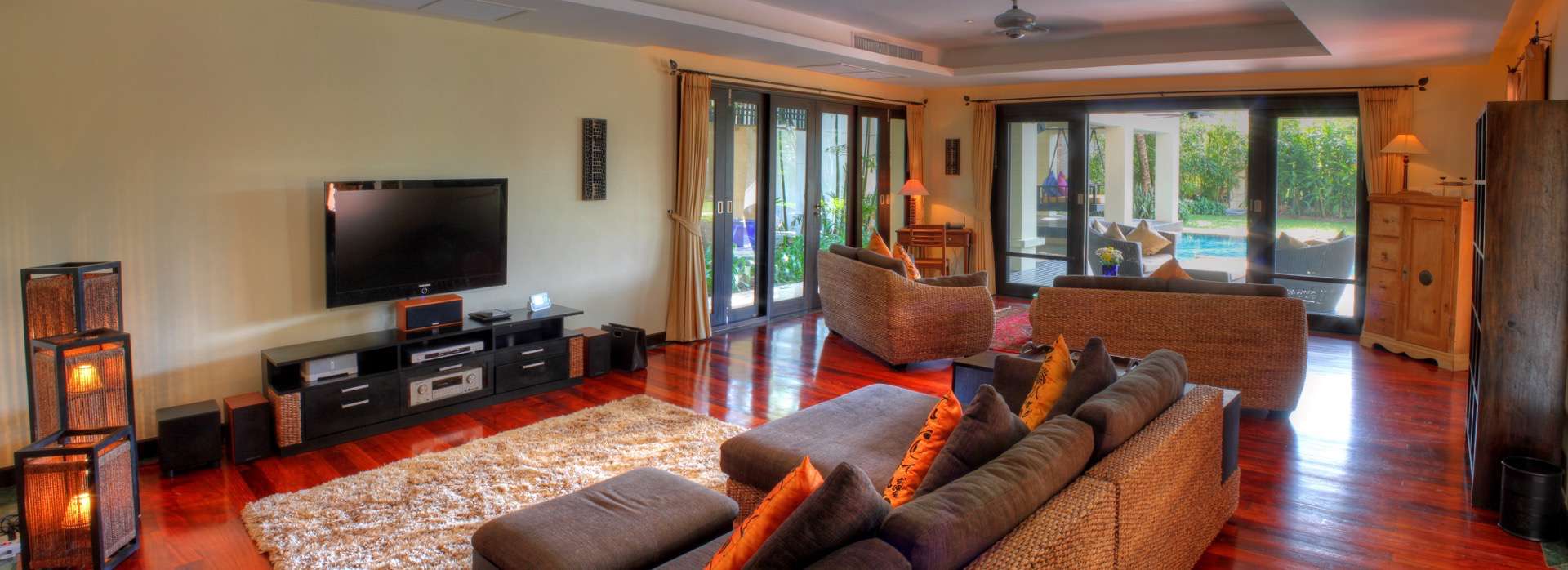 Сказочная вилла с 6 спальнями и с видом на бассейн, не далеко от моря в проекте Маантаван, на пляже Бангтао/Лагуна