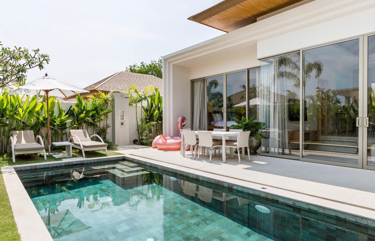 Роскошная вилла с 3 спальнями и с видом на бассейн в проекте Тричада, на пляже Бангтао/Лагуна