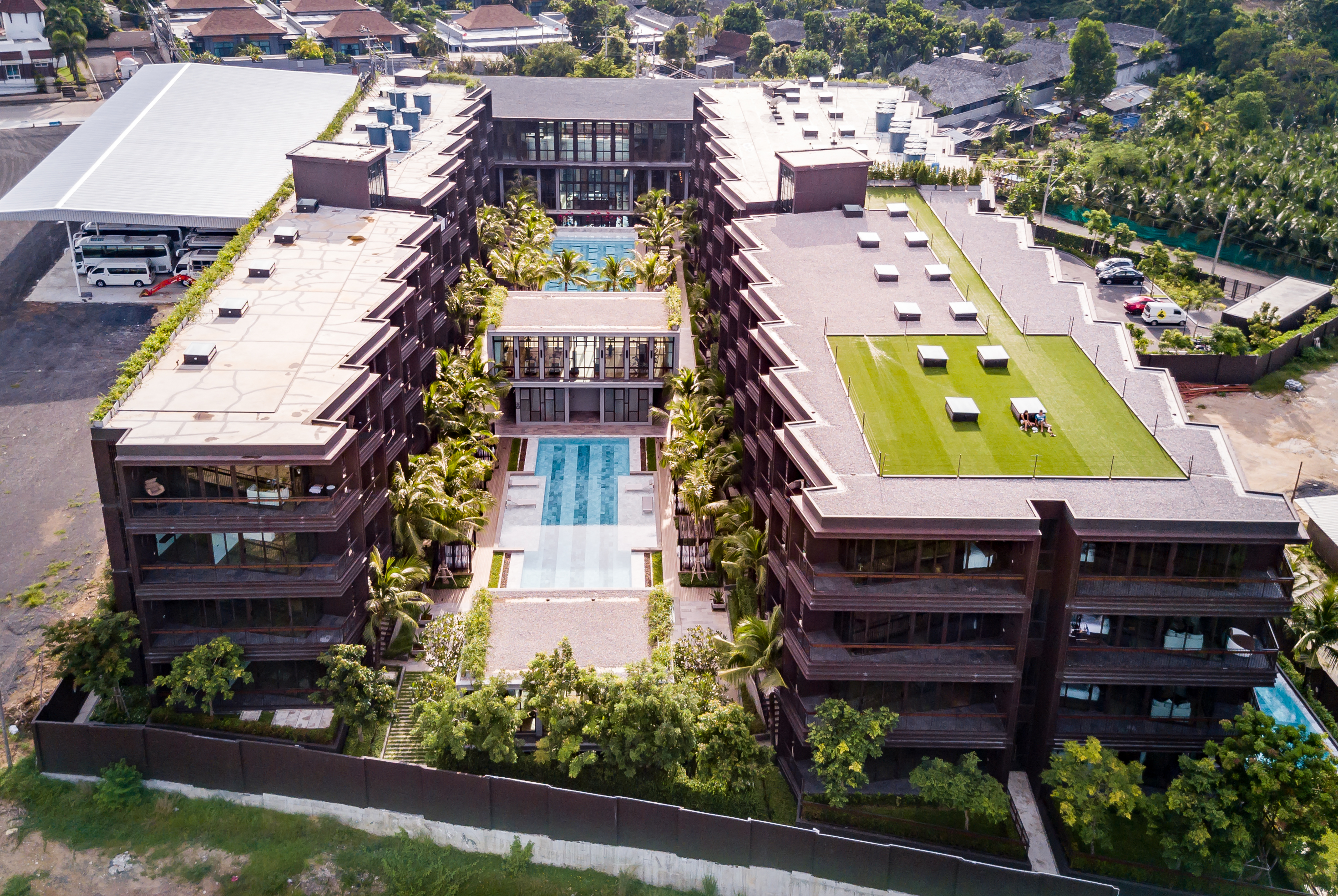 Сногсшибательные апартаменты с 2 спальнями и с видом на бассейн в проекте Сатурдэйс, на пляже Равай