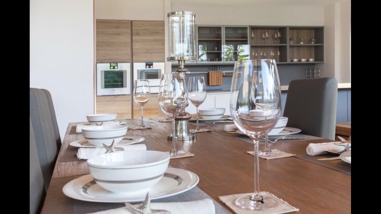 Прекрасная вилла с 4 спальнями и с видом на бассейн в проекте Ботаника Лакшери, на пляже Бангтао/Лагуна